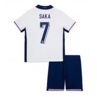 Camisa de Futebol Inglaterra Bukayo Saka #7 Equipamento Principal Infantil Europeu 2024 Manga Curta (+ Calças curtas)